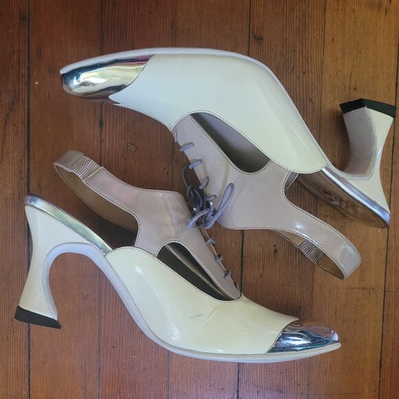 John Fluevog Faraday Colourblock Cut-Out Pump, sz 7 - Picture 4 of 13